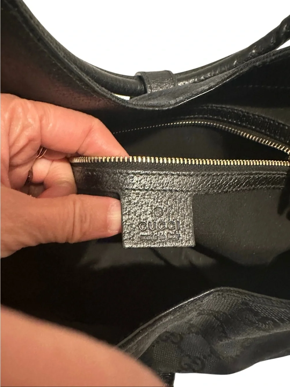 Gucci Black GG Jacquard Jackie Shoulder Bag with Gold Piston Lock - Picture 5 of 14
